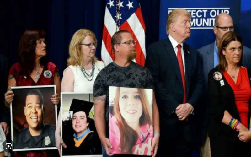  ‘Angel Families’ Push Congress on Trump Immigration Bill