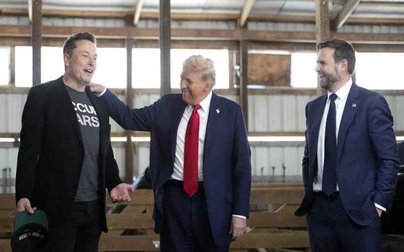  Bloomberg Columnist Makes Total Fool Out,Himself Attacking ‘Miserable’ Seeming Trump, Vance, Musk