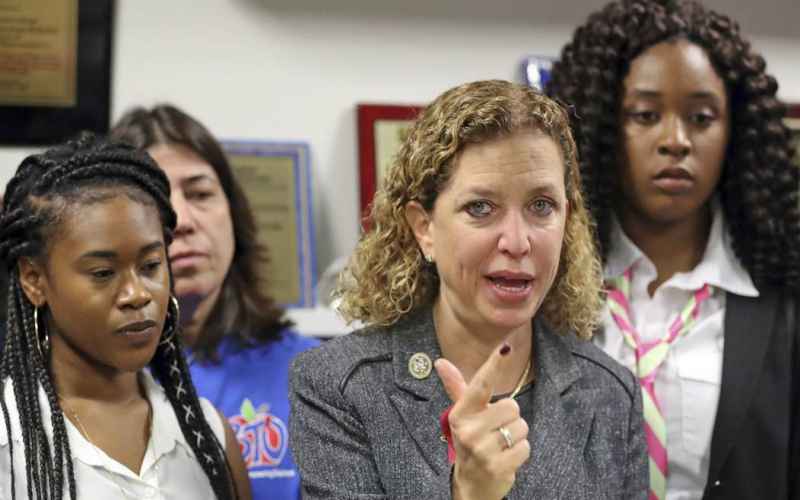  Priceless Debbie Wasserman Schultz Flips Out at Hilarious Voter Take on Unpopular Dems