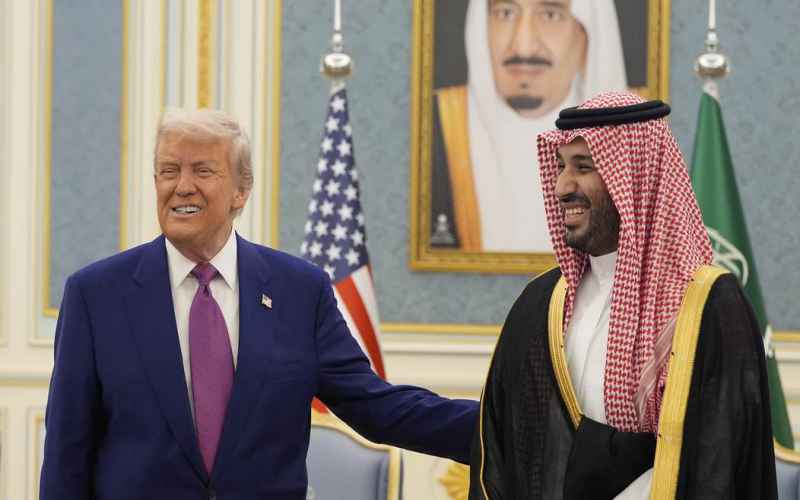  Watch ‘YMCA’ and ‘God Bless the USA’ Play During Trump Visit