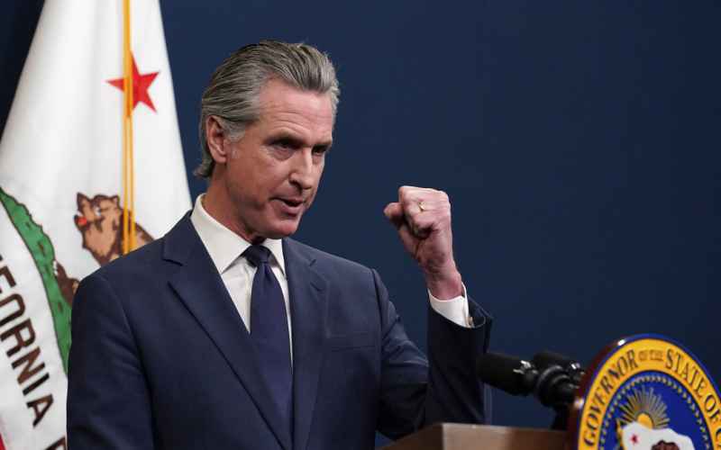  ‘Morning Joe’ Hacks Absurdly Debate Who’s More Macho About LA Riots