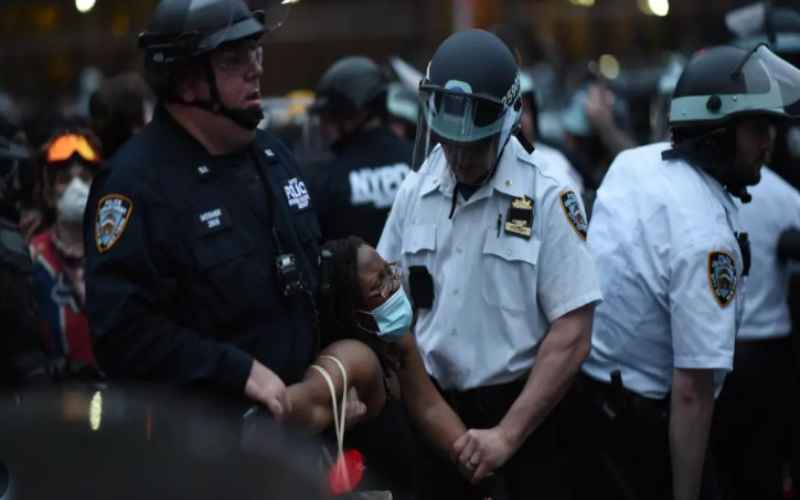  See It Anti-ICE Rioters Lay Deadly Trap for Cops as LA Morphs Into Warzone
