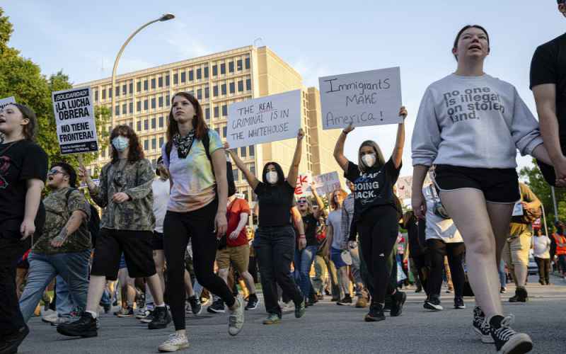  Administration Returns to Long-Dormant Immigration Registration Law